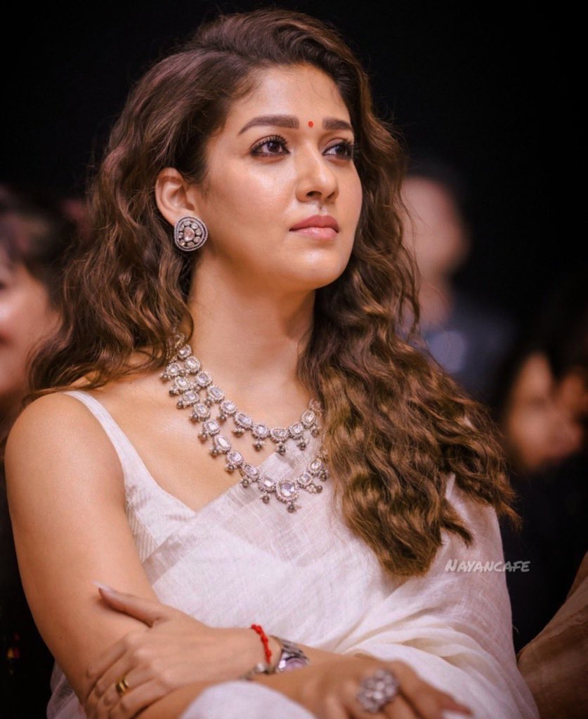 Films_Spicy's tweet photo. Who is the Real Lady Superstar of Kollywood?

#Leo #Jawan #PS2 
🔁 #NAYANTHARA           ♥️ #TRISHA https://t.co/1nt2DgjxJF