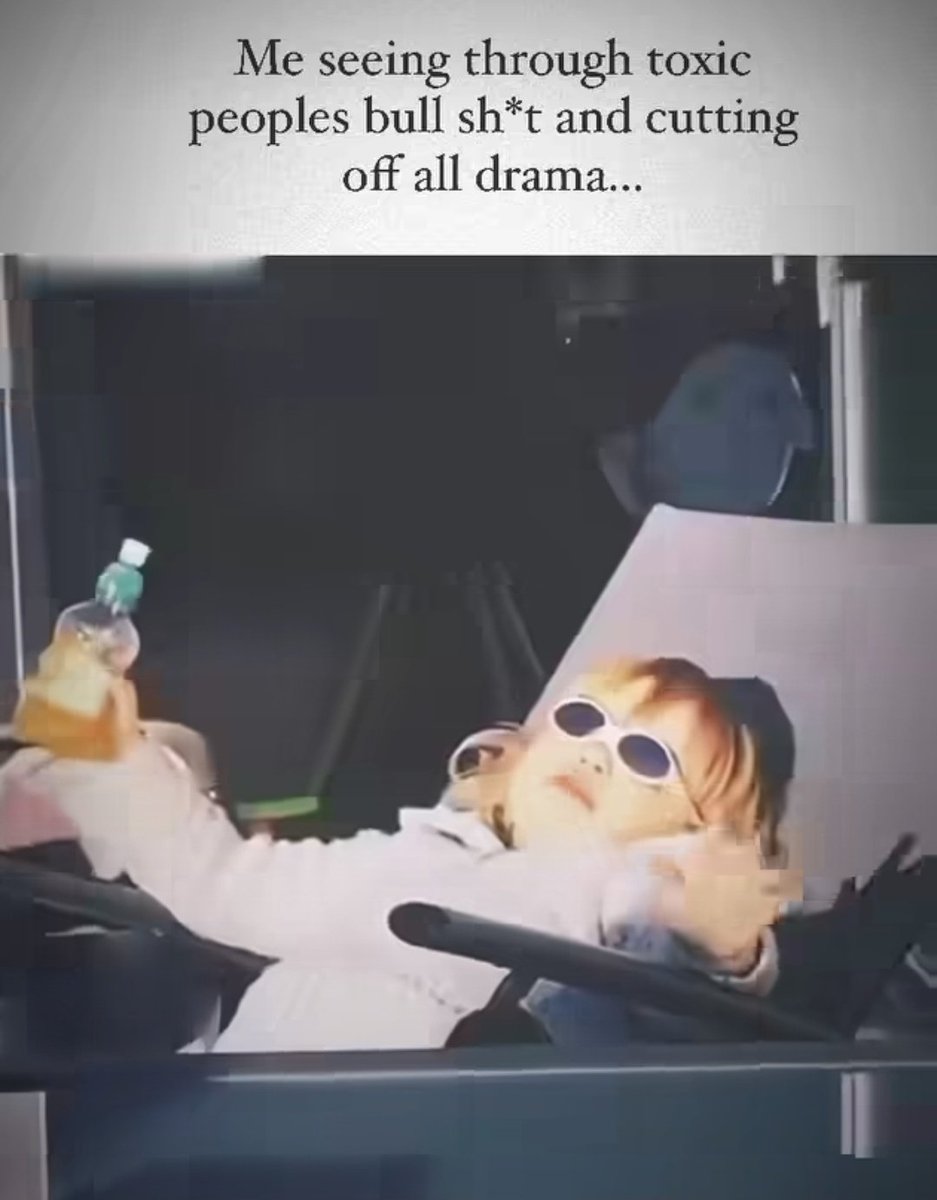 RealTyrant_SA's tweet image. We honestly cannot blame Eskom for cutting off power, Who wud want to render services without being payed?
Especially with full observation of money being looted by those who has to pay you to selfishly consume it for selfish setisfaction. #toolsdown