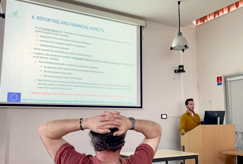 bioazul_spain's tweet photo. 🦠🌱 Our @inextvir project is coming to an end! It has been more than 4 years of research and training activities to generate a better understanding of viral communities and their role in agricultural ecosystems.

All the details of the final conference ➡️ https://t.co/EmI7AUG5SY https://t.co/T4yMTSxPVv