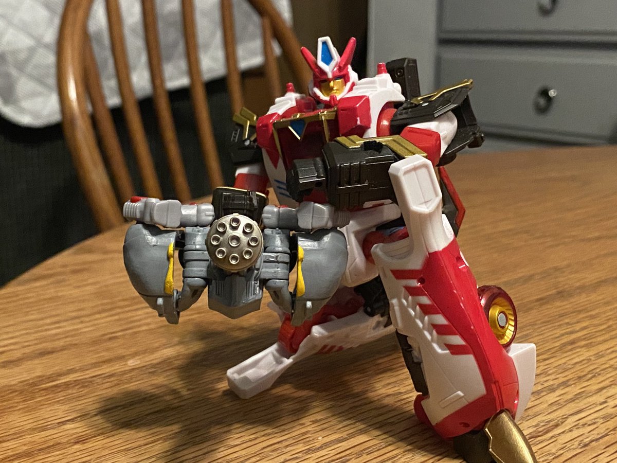 eyebeamstf's tweet photo. Made a lil Backstop out of the new Rhinox battlemaster! #Transformers #Maccadam https://t.co/VJ1NGtk5W3
