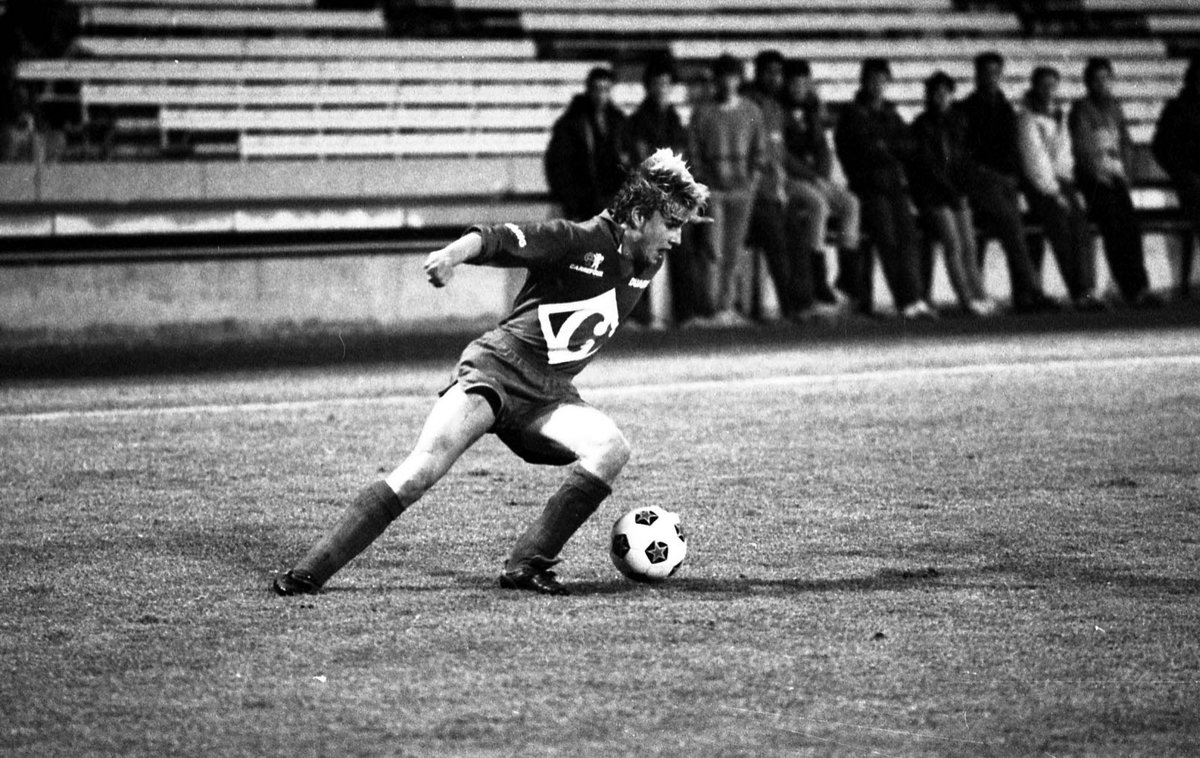 OL__Plus's tweet image. Laurent #Sevcenko: un talent précoce de l'#OL qui a grandi loin du foot
#Ex_OL #Histoire 
(Le Progrès 💶 : olplus.fr/3fwFn)