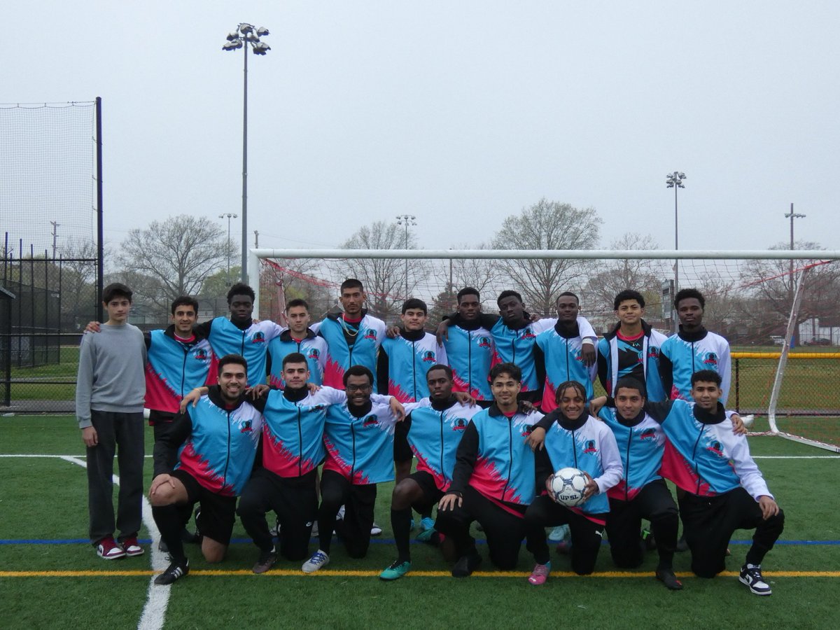FC B3AST tweet media