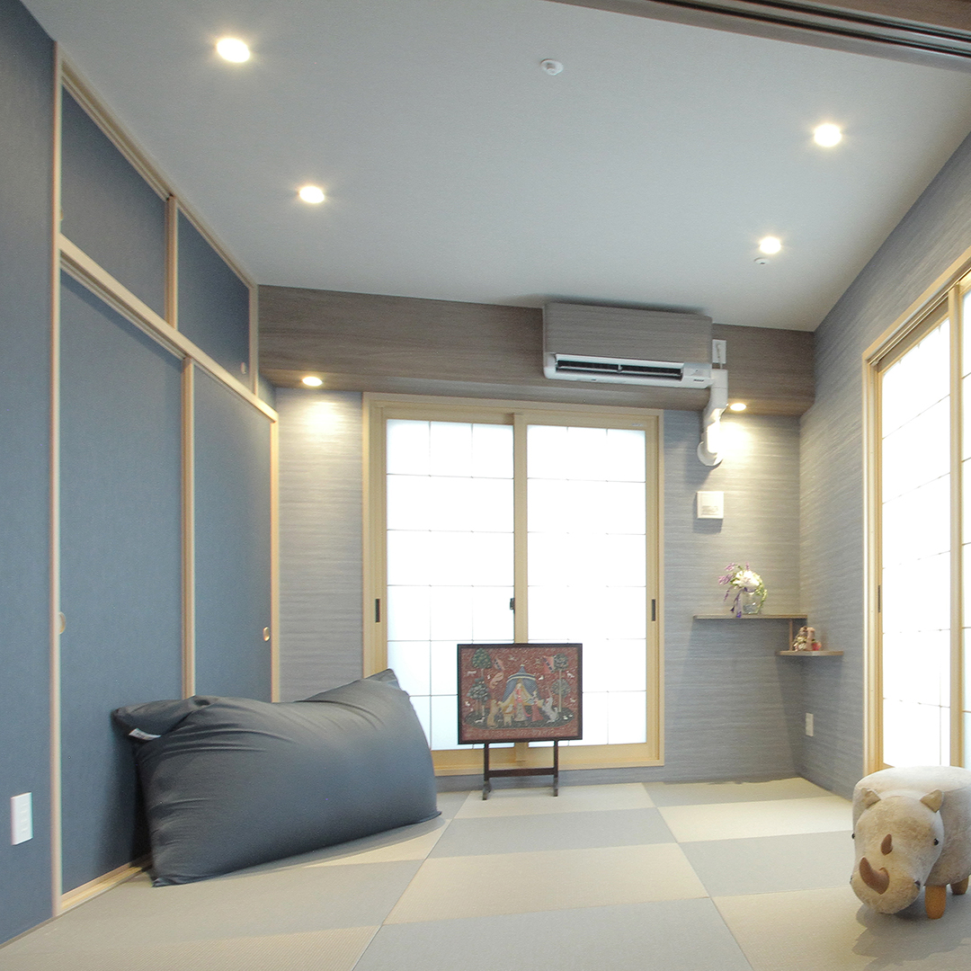 Recreate_inc's tweet image. Japanese「日本」と
Scandinavian「北欧」を
ミックスしたインテリアスタイル、
✨ジャパンディ✨

和室空間に北欧テイストをとりいれるって、
温かみとクールさの両方いいとこどりで、
すっごくステキだと思います✨✨✨

#Recreate #インテリア