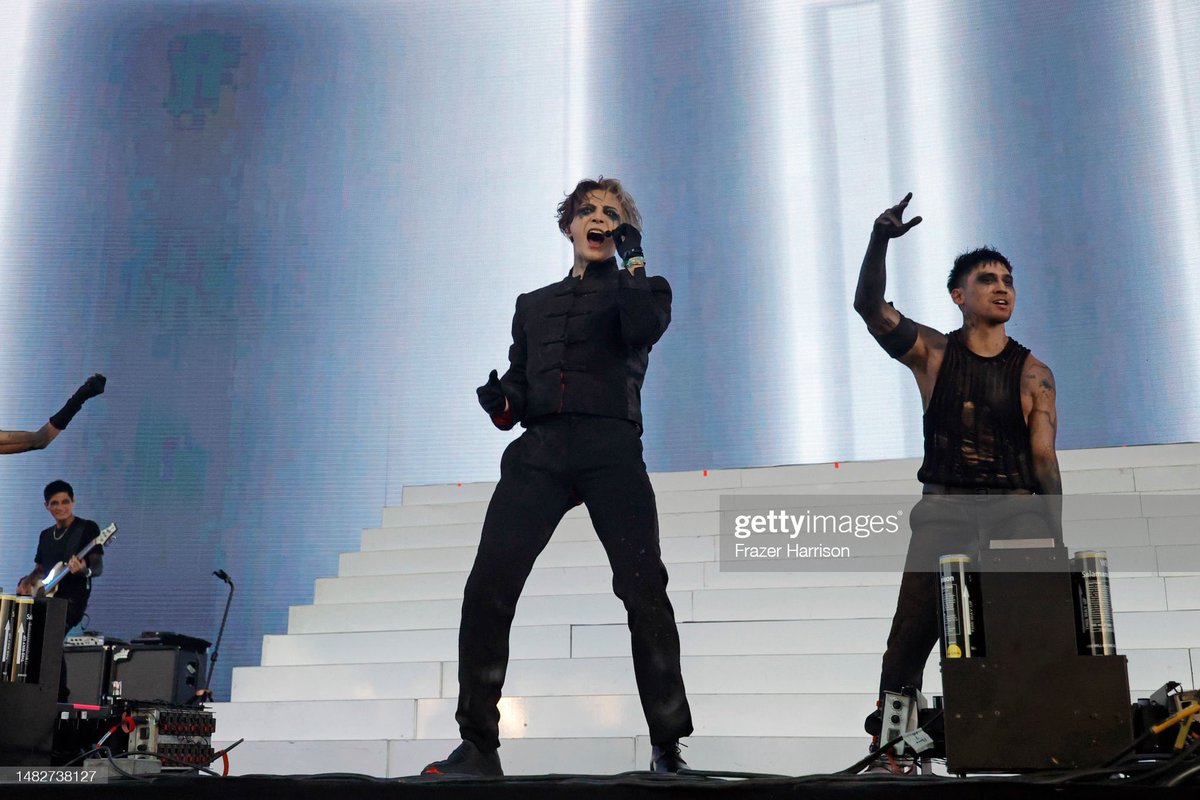 JacksonWGlobal's tweet photo. [PRESS] 230417

@JacksonWang852 performs at 2023 #Coachella (Photo by Frazer Harrison/Getty Images for Coachella)

#JacksonWangCoachella
#JacksonWang #王嘉尔 #잭슨 #TEAMWANG @JacksonWang852 https://t.co/JSKvaJi2nv
