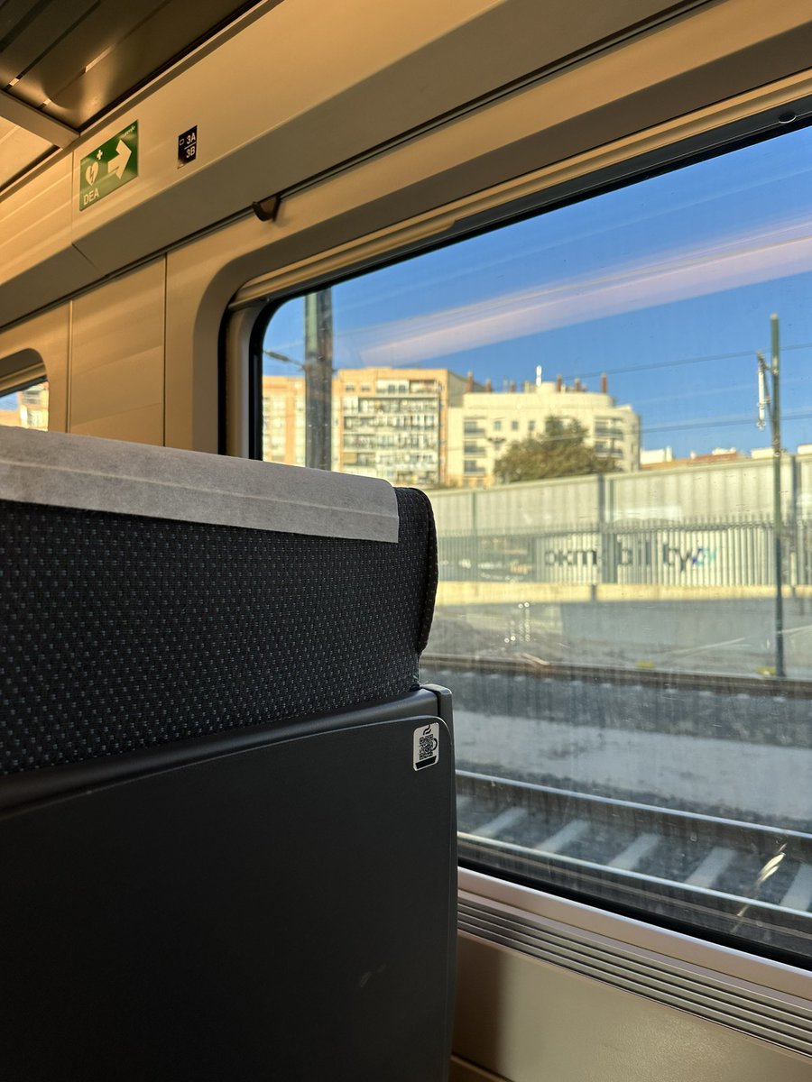 danielperez9430's tweet photo. Pues ya de vuelta a casa, lo bueno no dura para siempre 😢 pero vamos que en nada otras vacaciones 🎉🥳 https://t.co/OWWoApICME