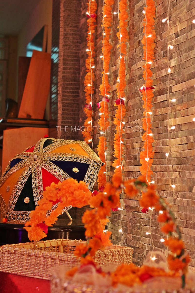 IrsEvents's tweet photo. @IrsEvents is providing you services in your town book your order online at https://t.co/s7dH2uffs2 #irs_studio #mehndi #wedding #events https://t.co/ZIFA3EhEJE