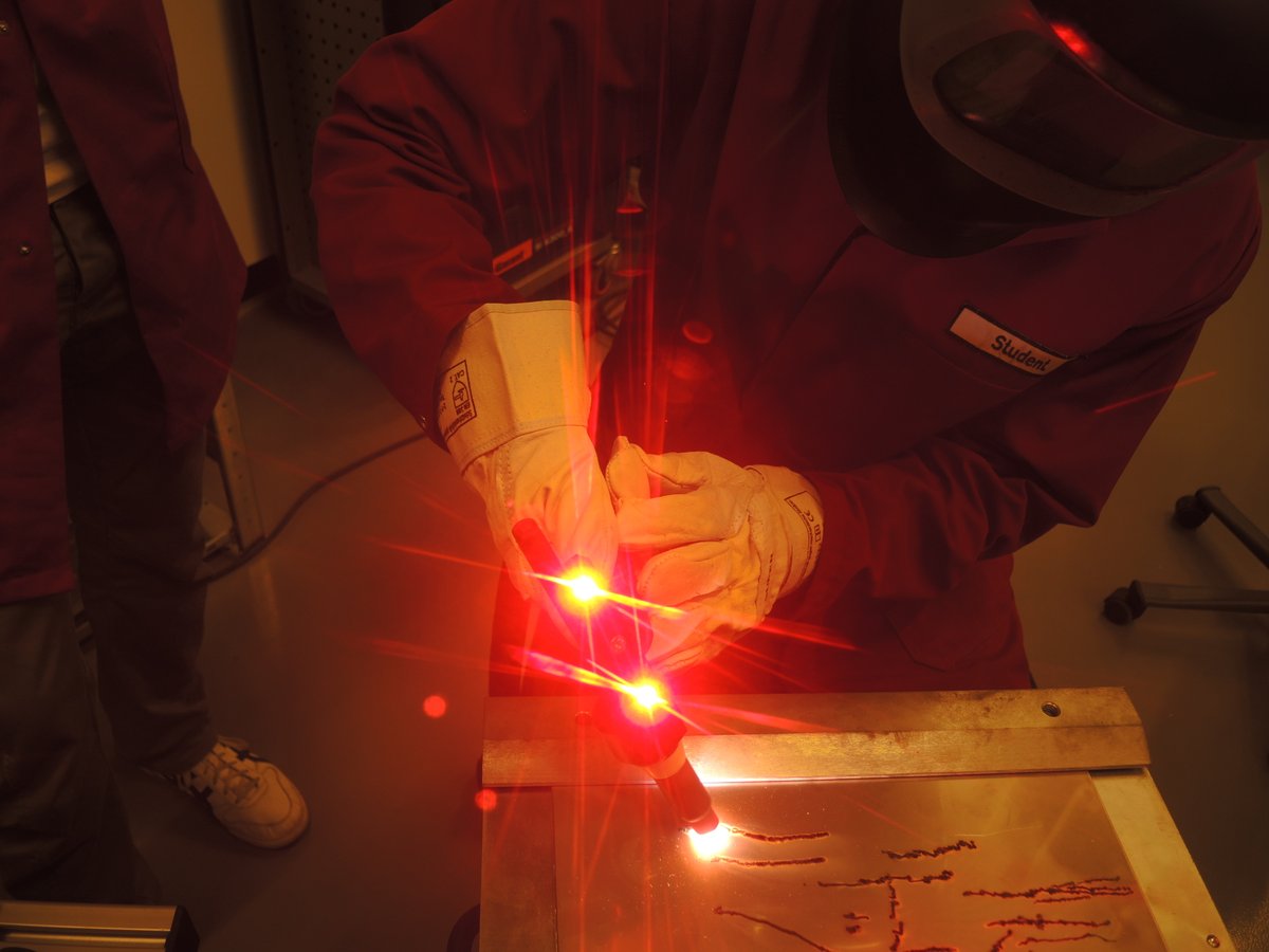 Neue #Stellen für studentische Hilfskräfte online.
👉komm ins Team bias.de/karriere