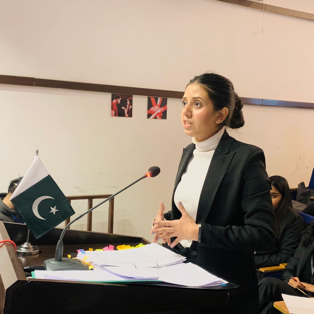 Wondering why you should choose to study the Bar at Law Transfer Course at Blackstone Schoo of Law? Because it offers the opportunity to become a qualified Barrister and stand in Pakistani or common law courts worldwide, representing clients with exceptional advocacy skills and p