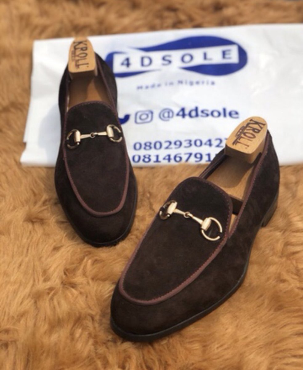 4dsole's tweet photo. @_theladymo For your made in Nigeria shoes and slides.. we deliver nationwide https://t.co/bv0Nvkzl9Z