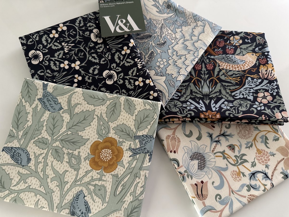 littlefabshop's tweet photo. ✂️The Little Fabric Shop...  
New Fabric, New Fat Quarter Bundles🧵🪡 
#Fabric #Sewing #Mhhsbd  
https://t.co/h5d3AOYllX https://t.co/eyeqyWLMRh