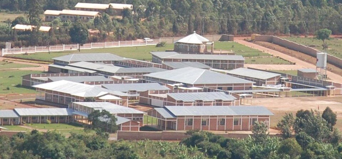 MutualiteSolis's tweet photo. Tu es un affilié de la @MutualiteSolis , Juste vous informe que l’Hôpital Rema de Ruyigi collabore avec @MutualiteSolis  tous les jours, 24h/24h.

@MutualiteSolis  Inkingi y’amagara meza kuri bose. https://t.co/N1ktlc40Lm