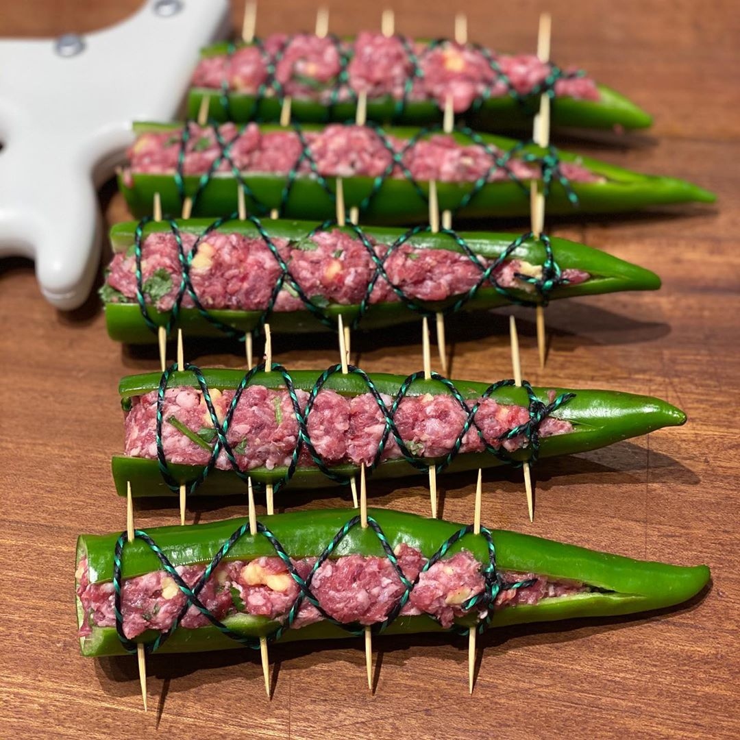BBQlads's tweet photo. Fantastic idea! - Imagine these with a cheeky lick of flame! 😋
🌶️
🌶️
📷 @heritagemeatshk Jalapeño stuffed with Herdwick & Guernsey cheddar
🌶️
🌶️
#heritagemeatshk #eatRARE #butcher #hkfoodie #hkeats #repulsebay #herdwicks #Jalapeño #🌶️ #Guernsey https://t.co/yFYRvgxWtr
