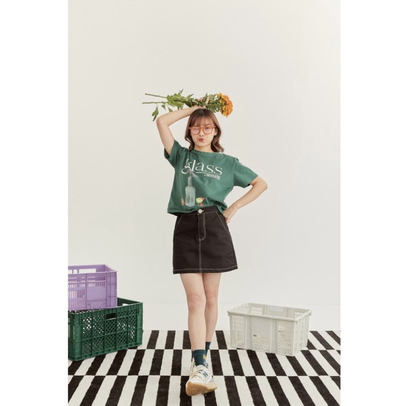 dtudlp's tweet photo. ส่งต่อ canvas short skirt🫑🥯 ของใหม่ค่ะเราสั่งผิดไซส์
กระโปรงสั้นผ้าแคนวาส สีดำ size S เอว : 23-24 สะโพก : 34 ยาว : 15 
150 รวมส่ง 
 #mon2sun #ส่งต่อmon2sun #ส่งต่อเสื้อผ้า https://t.co/4kzh4Tf9cK
