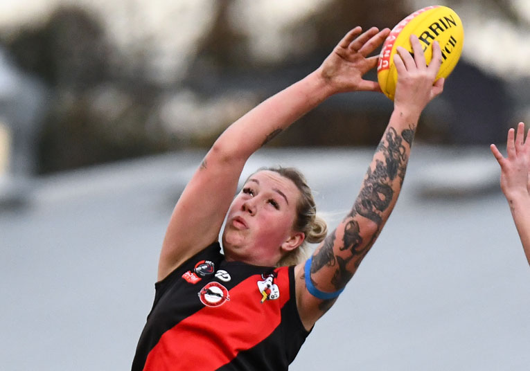 Eltham had a perfect start to their return to Division 1 women’s football in 2023, producing a 35-point win over West Preston-Lakeside 1 at Eltham Central Park. Just three points separated the two sides at half time before a seven goal to two second

elthamfc.com.au/stunning-secon…