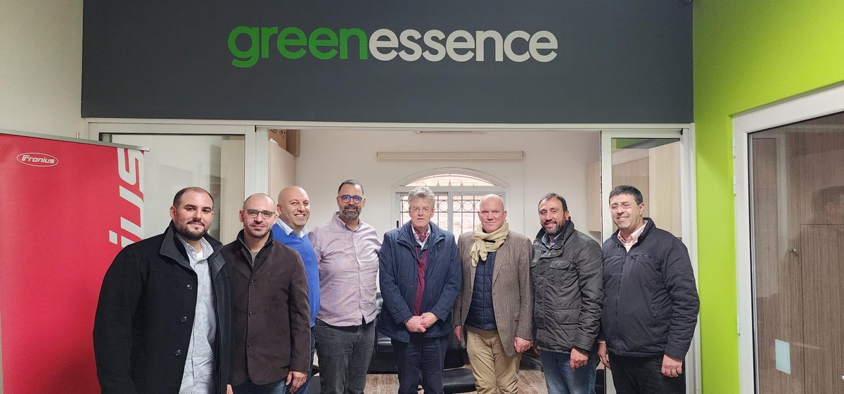 JacobWaslander's tweet image. #Lebanon 's private sector leads green and sustainable transition. greenessencelebanon.com (renewable energy) and gobaladi.com (ecological diary products) receive support from @WE4FGCD, which is co-financed by NL. Inspiring visit! @berytech @hpvanderwoude @IGG_NL #SDGs
