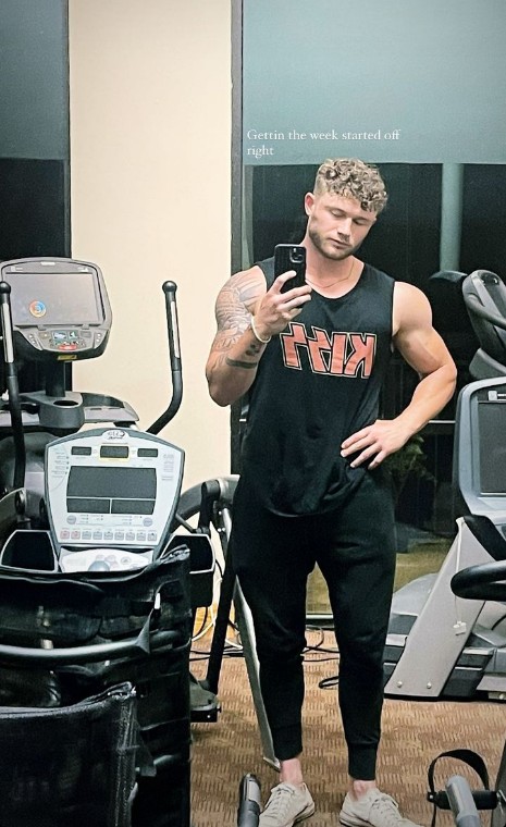 Trent J Williams (@trentjwilliams2) on Twitter photo 