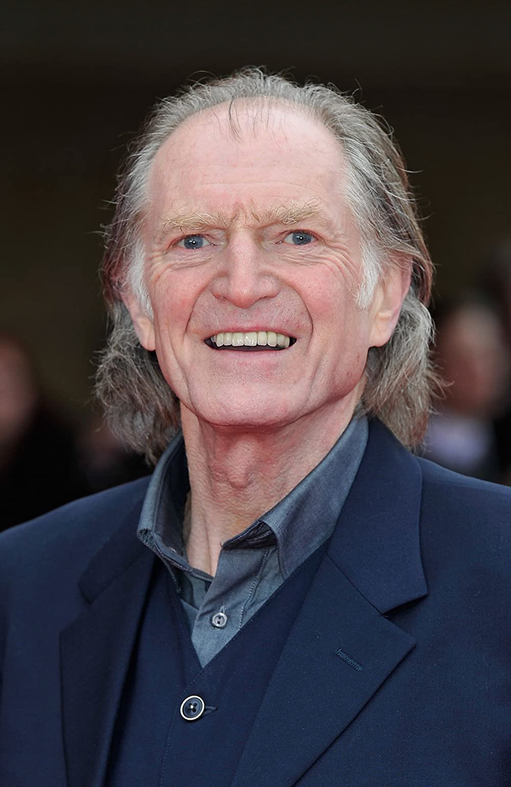  Happy birthday to David Bradley ( who portrayed Argus Filch in the films! 