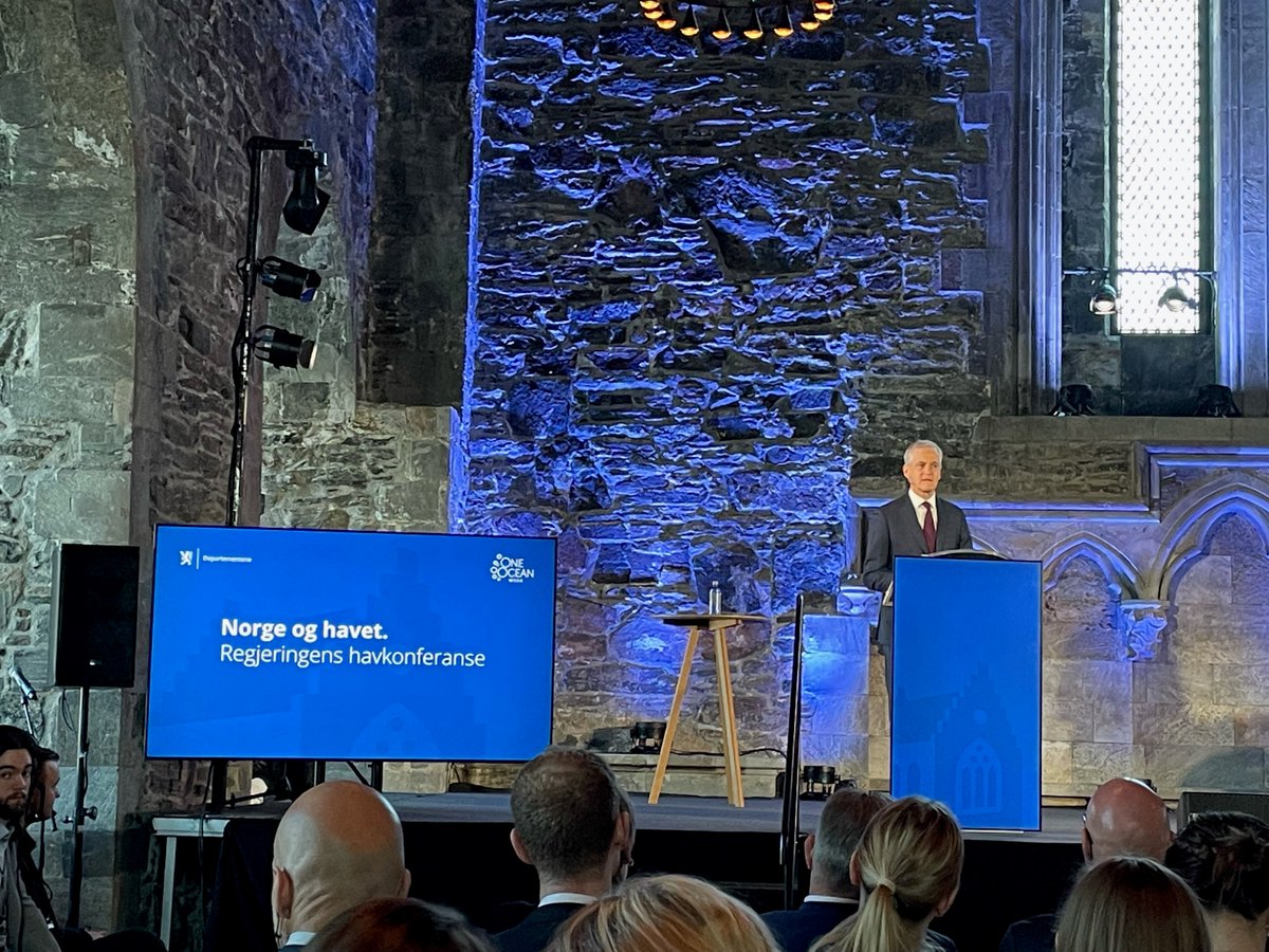 Bergen er havets A-lag. Enten lykkes Vestlandet eller så lykkes ikke Norge sa Jonas Gahr Støre under Regjeringens havkonferanse i dag. En uke med fokus på våre verdifulle hav - det er hva One Ocean Week i Bergen handler om! 📷Se fullt program:gceocean.no/news/posts/202…
