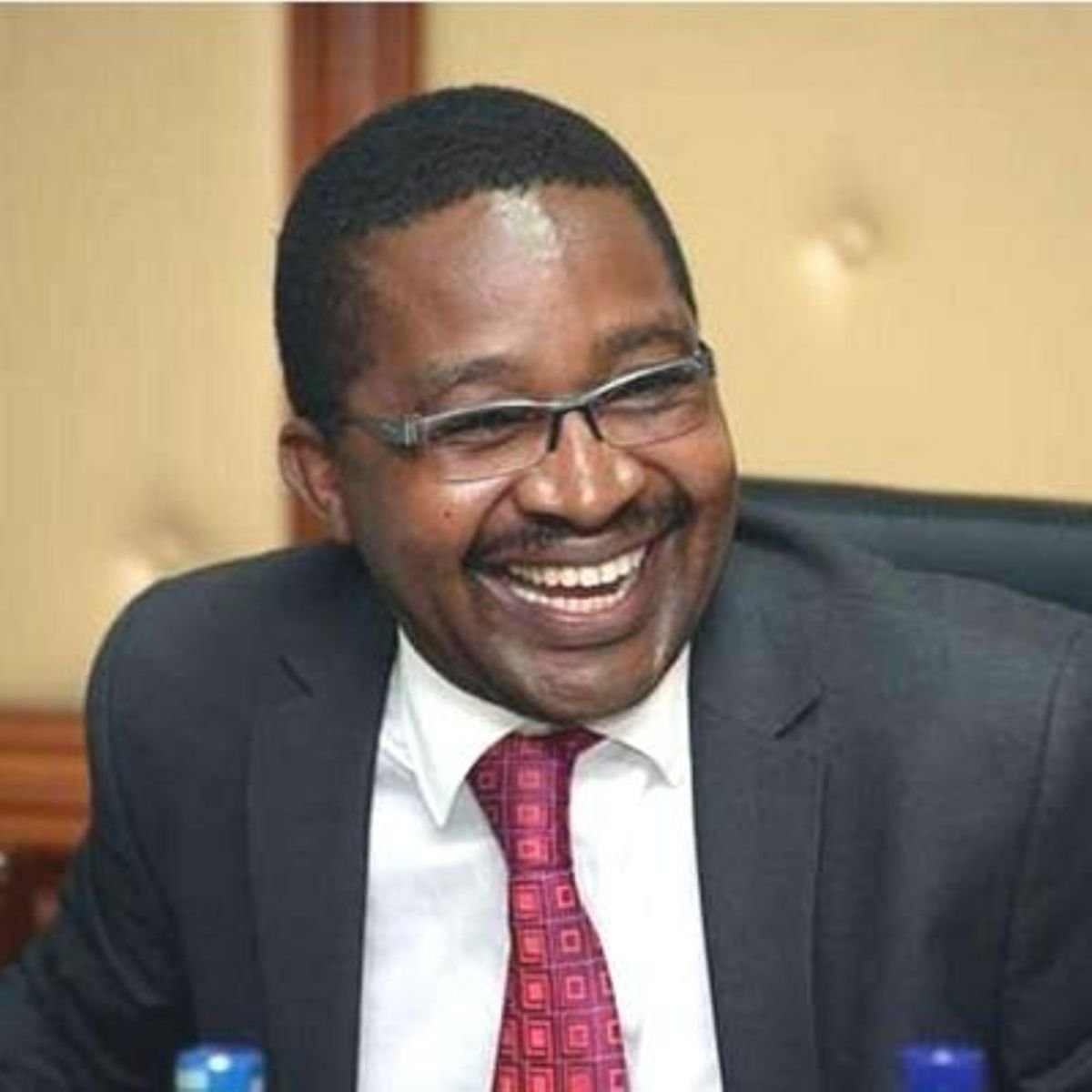 Isaac_Otwoma's tweet photo. Let's settle this...
Who is the Mt. Kenya Kingpin
Retweet🔁 for Rigathi Gachagua
Like ❤️for Mwangi Wa Iria 

Vote 👇 https://t.co/fOL6MTKUVD