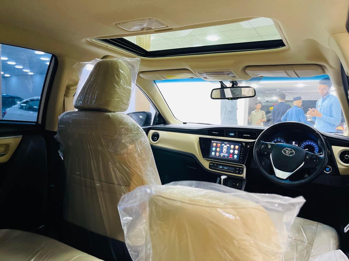 HsmMotors's tweet photo. #Toyota_Grande_CVT-i 1.8
Model 2022 Islamabad Registered 2023
Genuine Mileage Only 27000Km Driven
Total Genuine Neat & Clean Condition
#ScratchLess
#exchange_possible
Rs 75,80,000
For More Details Contact ๐๐ผ
๐:03063909090
- - - - - - - - - - - - - - https://t.co/Ur8gpvZdZa