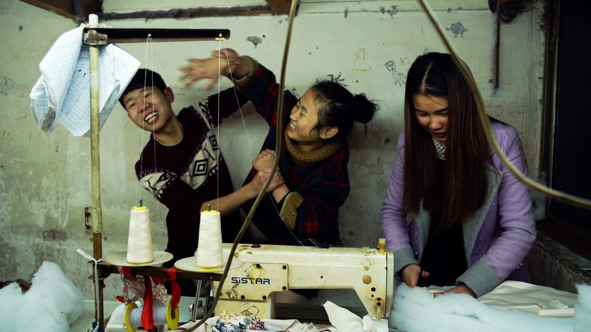 InstitutFrChine's tweet photo. Félicitations au réalisateur🇨🇳Wang Bing qui présentera au @Festival_Cannes, le documentaire Jeunesse, en #Competition officielle et Man in Black, lors d’une #SéanceSpéciale!👏#TheBreakingIce, du🇸🇬Chen Chieh-Yi sera en lice dans la catégorie #UnCertainRegard!🤩 #Cannes2023 https://t.co/ELN6tUqiQ2