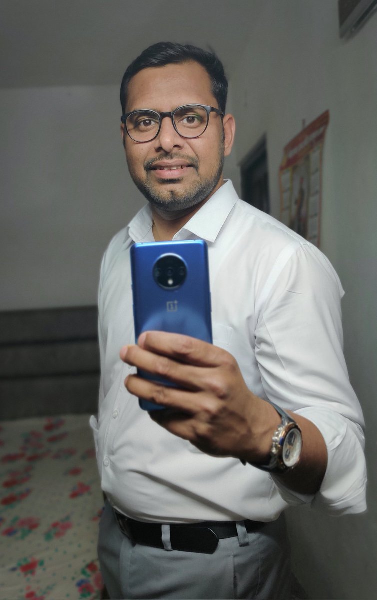advJitendraSR's tweet photo. हाँ, मित्रों ..
सोमवार कैसा जा रहा है !?
शुरू तो शानदार होता ही है 😀
#monday https://t.co/HXoR22SWjQ