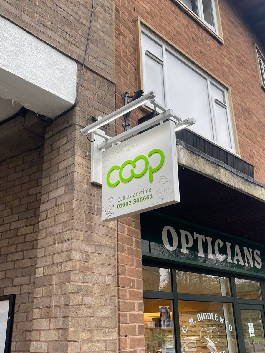 blaze_signs's tweet photo. We’re privileged that our work with The Co-Operative Funeralcare extends many years, and now we’re assisting them in implementing the latest brand image to their locations.

Their Wednesfield site is a prime example of their new look
#branding #marketing #signage #cooperative https://t.co/kh5PDrsZAA
