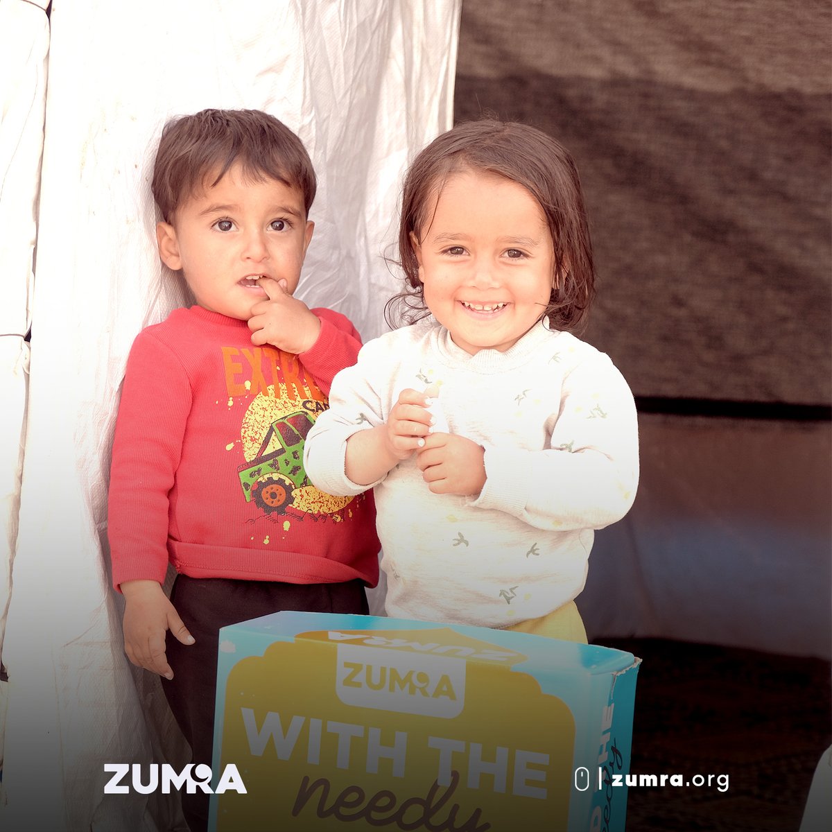 ZumraCharity's tweet photo. 📍Hatay/Türkiye
🌙🍲 Our charity is distributing iftar packs to homes in earthquake-affected areas, providing nourishment &amp; comfort during this holy month. Grateful to support the community in their time of need. #Charity #IftarPacks #Hatay #EarthquakeRelief #ramadan #afaddeprem https://t.co/ah0MAsPNAS