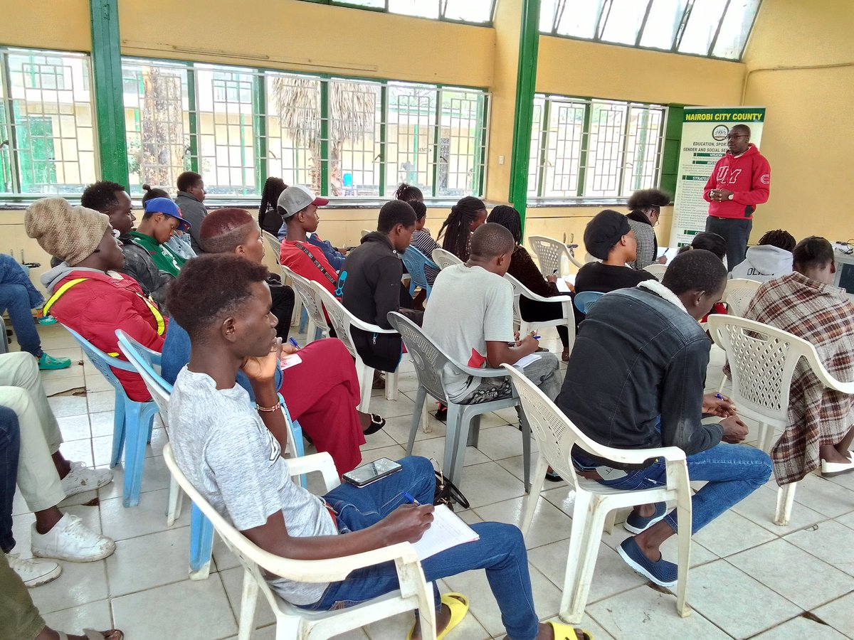 youthagenda254's tweet photo. Our Sensitization Forums on Open Contracting are still ongoing. Today we are in Makadara Subcounty sensitizing representatives of CBOs &amp;youth on promoting transparency &amp; accountability through Open Contracting in AGPO. 

#TowardsOpenContracting 

@KCDF @047County @OS_YouthCenter https://t.co/axRJPiZFju