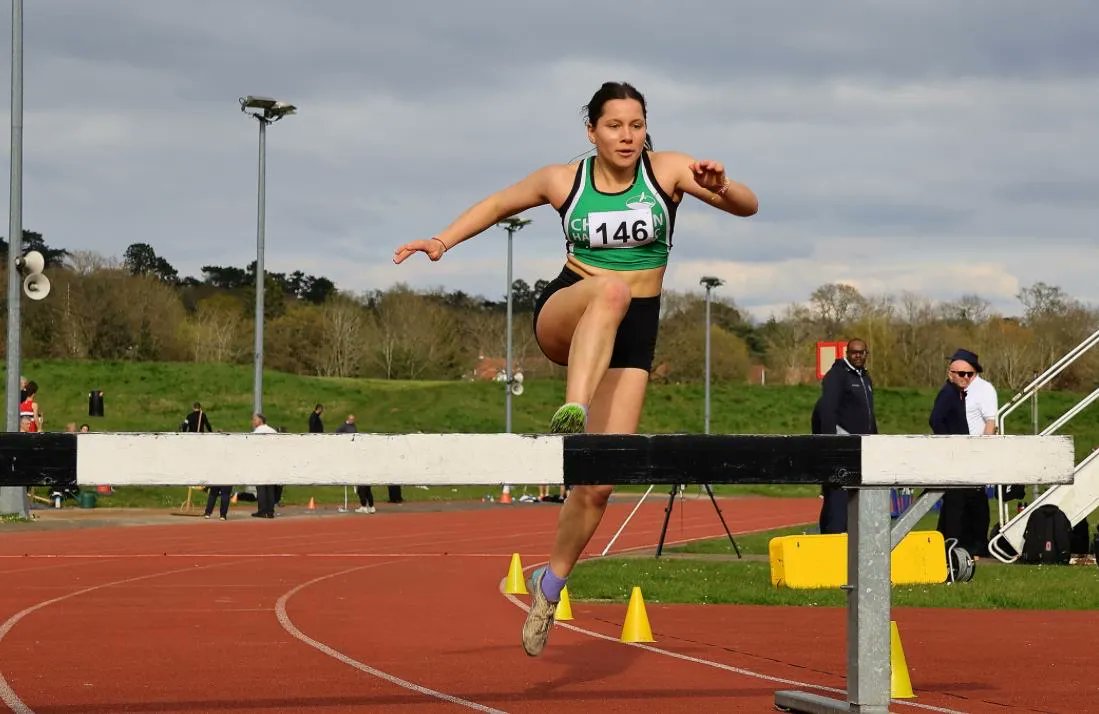 kudosathletics1's tweet image. A big congratulations to Frankie one of our coaches, who this weekend qualified for English Schools in the steeplechase👏👏
#englishschools #chilternharriers #kudosathletics