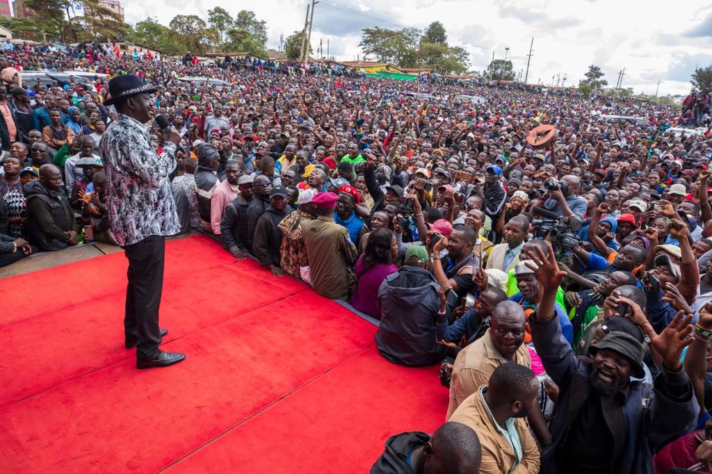 Railaodinga22's tweet image. Hallooo &quot;Non- Shareholders&quot;, Baada ya Ramadhan, tunarudi streets. Habari Ndio Hiyo. #OpenTheServers
Babu /unga ishuke chini