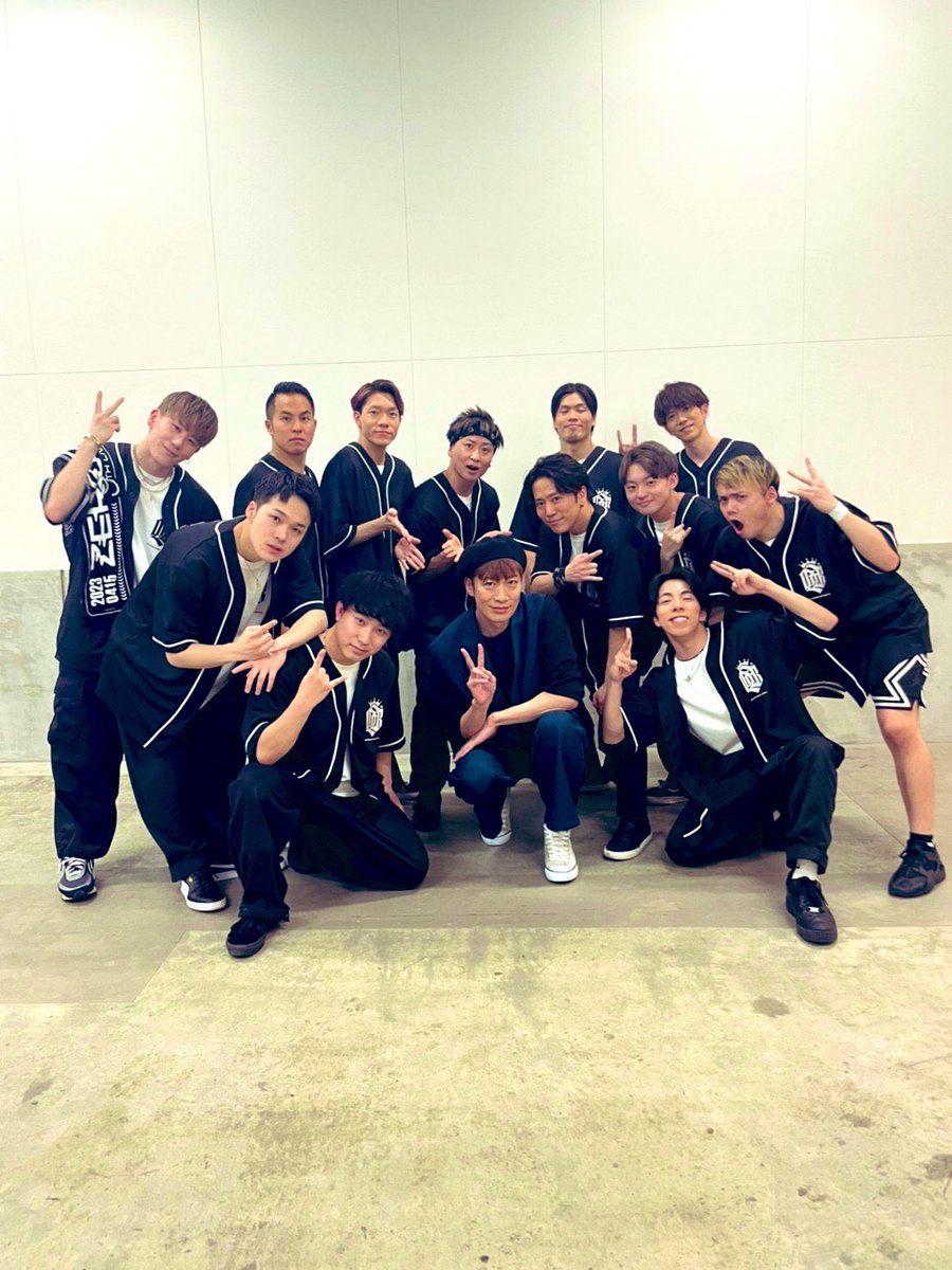 autribe_tk's tweet photo. ヒプノシスマイク9thLIVE、二日間めちゃくちゃ盛り上がりました！！
会場、配信やライビュでご覧頂いた皆様の声援のお陰で完全燃焼出来ました🔥素敵なステージをご用意してくれた関係者の皆様、ダンサーのキャスティングをしてくれた豪さんに感謝の気持ちでいっぱいです🙇🏻

#ヒプマイ
#ヒプライブ https://t.co/Rt7jfJfR2W