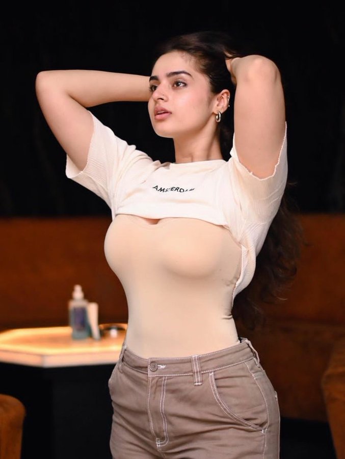 Ft5uszhXsAAcy2w?format=jpg&name=900x900