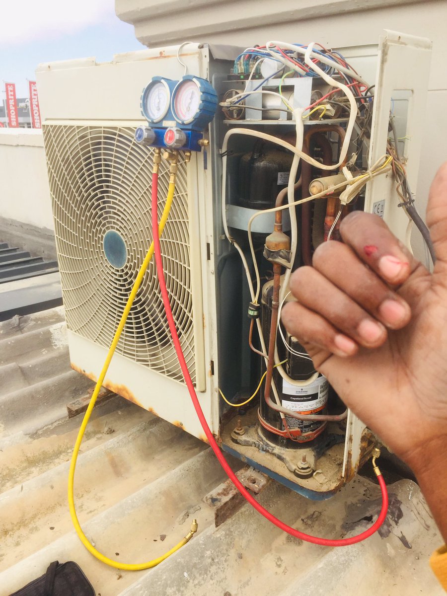 TomasJoesph's tweet photo. We do all types of electric ⚡️ work quality work neatly and qualified  call for more ℹ️0816256047 https://t.co/Gr0j4HCsAM