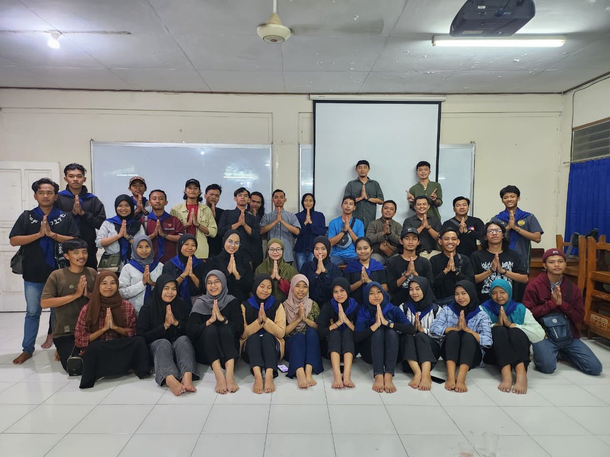 mapala_pelita's tweet photo. Bagi takjil dan buka bersama keluarga besar Mapala Pelita
#bukansaudarakontrak
#jagatjayapelita https://t.co/uUXT9ek0Z3