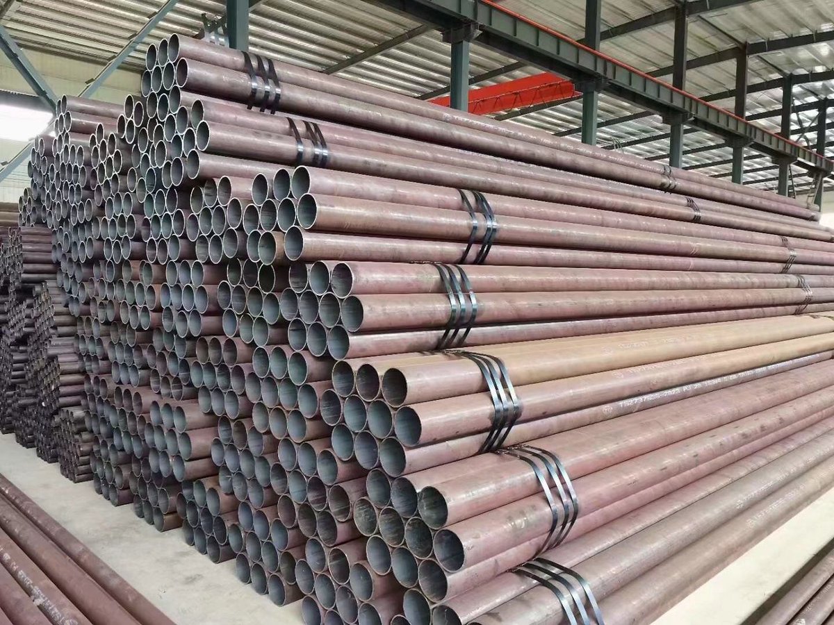 Our #steelpipes are made of high-quality steel. We offer steel pipes in a variety of sizes, grades and finishes to suit your needs.For your next project, choose superior quality and service. Choose us #industrialpipes Fast quotes, on-time deliveries and expert technical support!