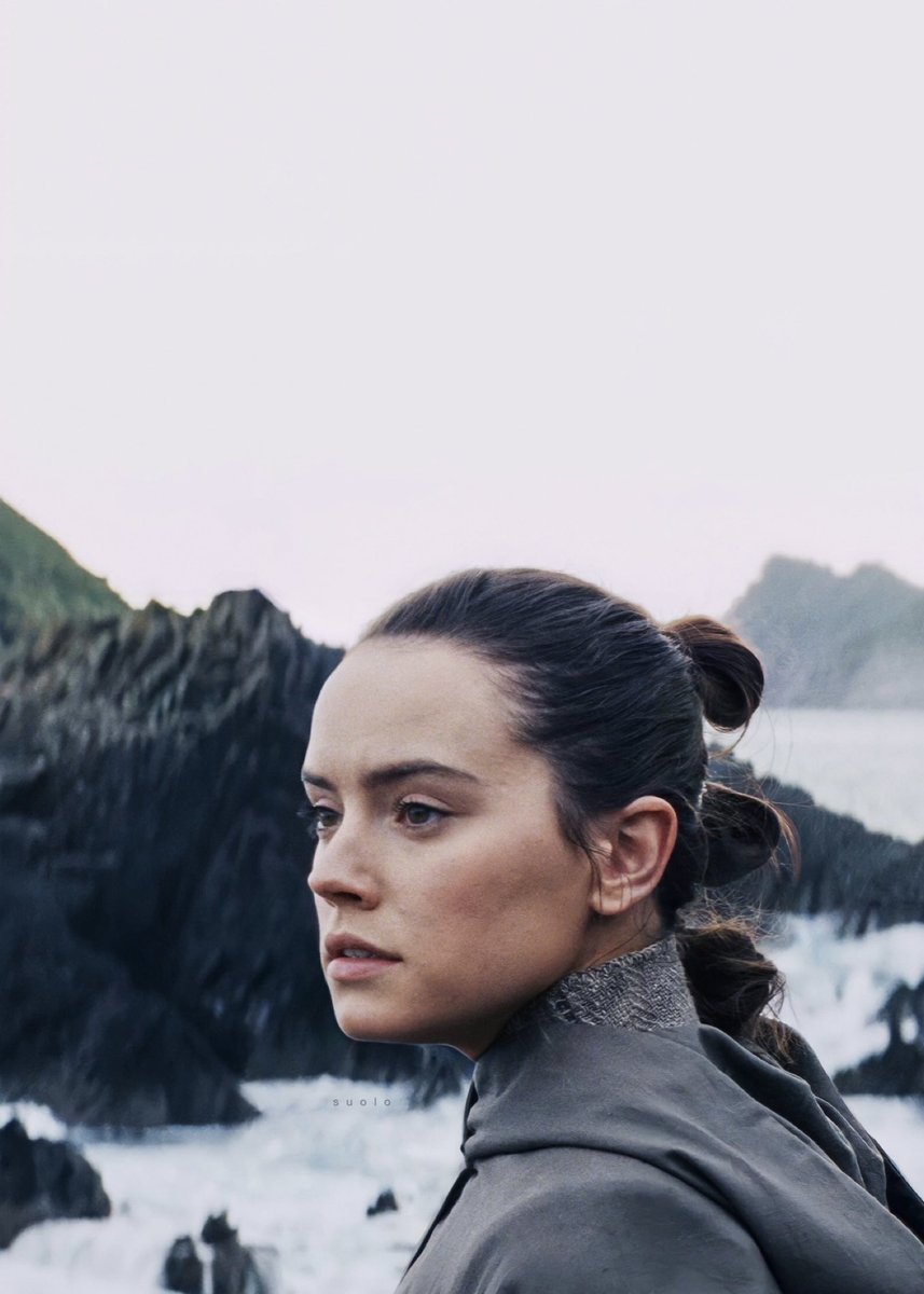 I'm late, but #WeLoveRey 😌