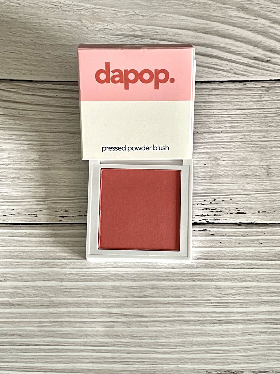 makeup6beauty's tweet image. Nuevo post sobre los coloretes de #dapop disponibles en @pprimor #primor #pprimor #blush #makeup #makeuplover ❤️más información y más fotos en el link o #instagram #makeup6beauty ❤️➡️ 
instagram.com/p/CrITmlxt7P9/