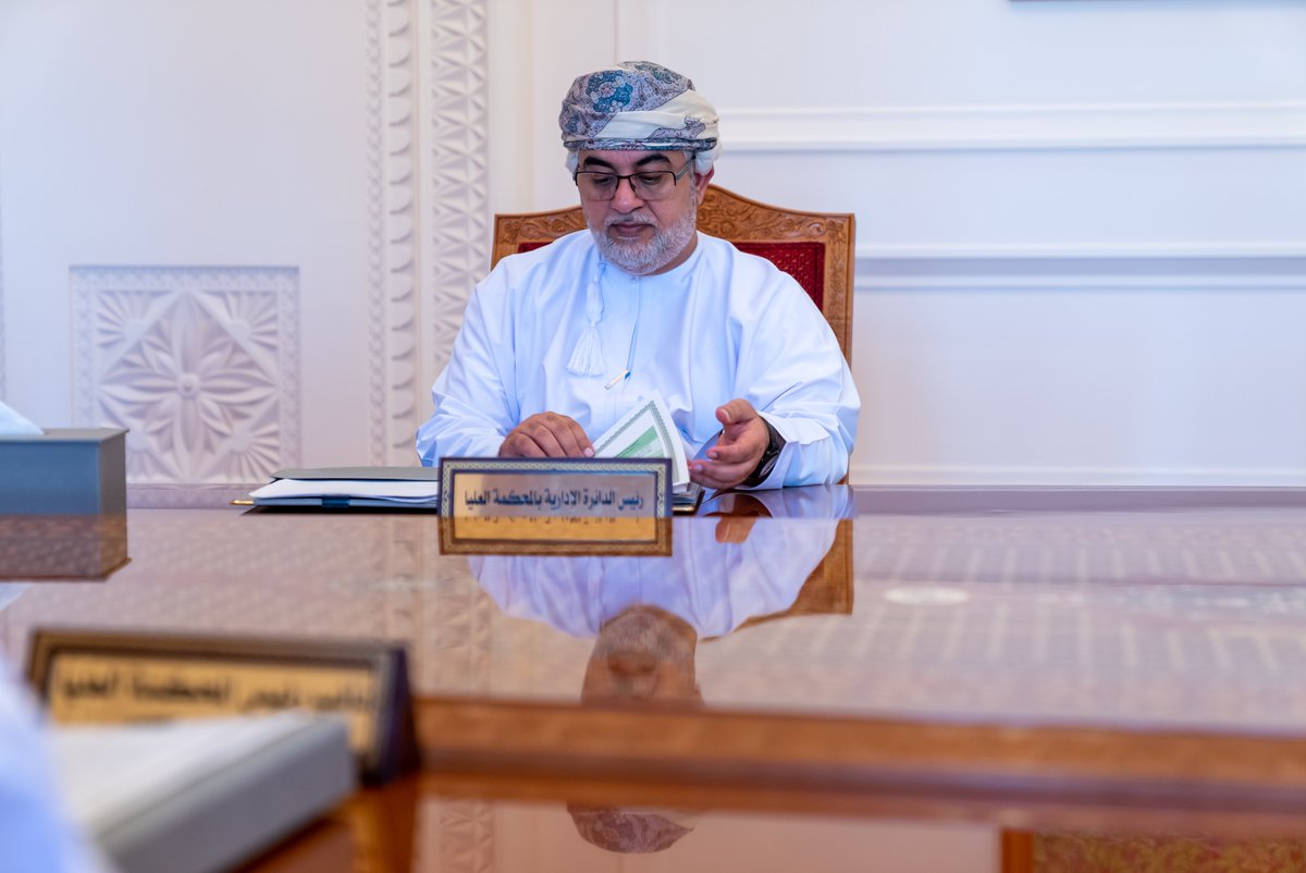 🔹اجتماع المجلس الأعلى للقضاء

ترأس صباح اليوم معالي السيد محمد بن سلطان البوسعيدي نائب رئيس المجلس الأعلى للقضاء الاجتماع الثاني للمجلس الأعلى للقضاء لعام 2023م لمناقشة الموضوعات المتعلقة بتنفيذ المهام والواجبات المنوطة بهيئات وأجهزة السلطة القضائية.

#قضاء