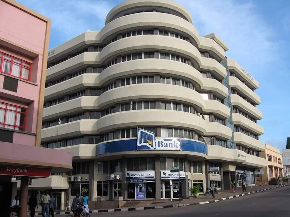 UMOYO HOUSE - BLANTYRE CBD
Office space  ranging from 537.6 sq.m - 1,161.60 sq.m  available immediately 
✔ Fully air conditioned offices
✔ Backup power, water supply
✔ 2 elevators 
✔ 24/7 security 

To view the spaces contact :Mr Blessings Namacha - 0993 388 706/ 0886 648 075