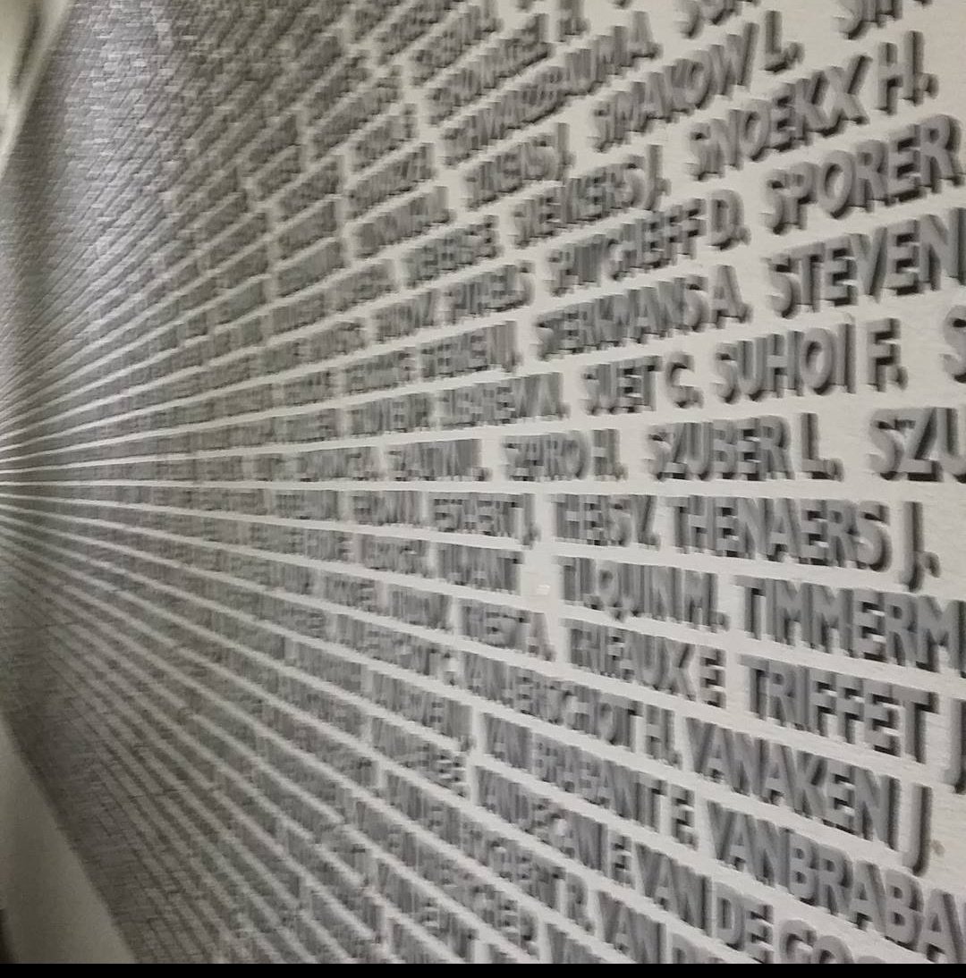 AndresFranco76's tweet photo. @pablom_m Yo estuve en #FortBreendonk Bélgica, fue espeluznante, el olor, la poca luz,las duchas, todo absolutamente todo era horroroso, sin ser un campo de exterminio, murieron unas 300 personas, de las 3500 que pasaron por allí. https://t.co/PLytWPCbq3