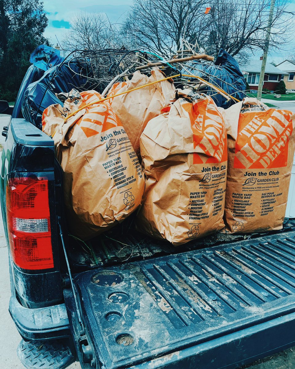 fsjunkremoval's tweet image. After hours of hard work, this client can finally enjoy a clutter-free backyard! ☀️🌳 It was totally worth it! Ready for grilling, camping and more! #SummerVibes #BackyardCleanup"

DM for pricing details