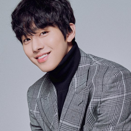 multifangrl97's tweet photo. • April 17 🎂 •

It's Ahn Hyo Seop's special day too!!!~

Can't wait to see you on #RDTK3 AHHH

April 28 it is!!! 🤭

#HappyAhnHyoSeopDay 
#DrRomantic3 
#SeoWooJin
#ChaEunJae
#AhnHyoSeop
#LeeSungKyung 
#ResetCouple https://t.co/Gs1itxV9mB