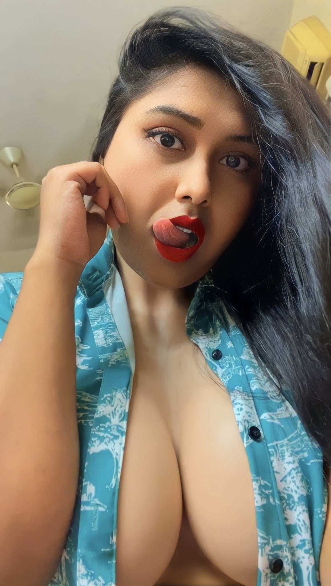 Selena.bb22 in bliss