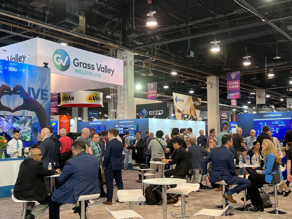 Exciting time at #NABShow! Our team is leading the industry with dynamic discussions and cutting-edge solutions at the show.
📍Visit us at booth C2408 to see our products in action.
📸 And check out some pictures from our booth.
#GV #AMPP #WeLoveLive #MediaAndEntertainment