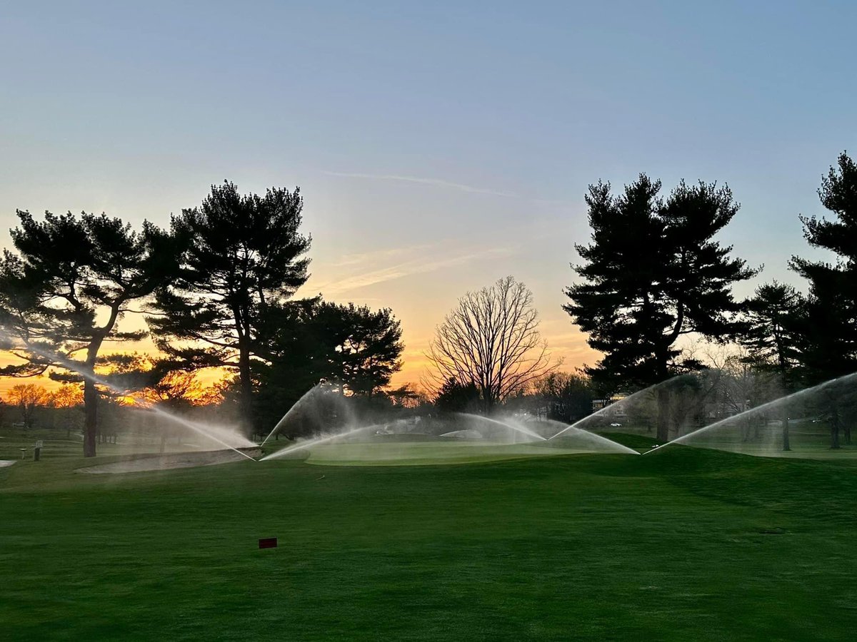 PoconoTurfgrass's tweet photo. Get your reservation to Melinda by tomorrow. Looking to kick off a great year of meetings with host @Chris_Reverie at Allentown Municipal Golf Course!!!
#PTGA
#2-ManScramble https://t.co/Y6gVeRwTz0