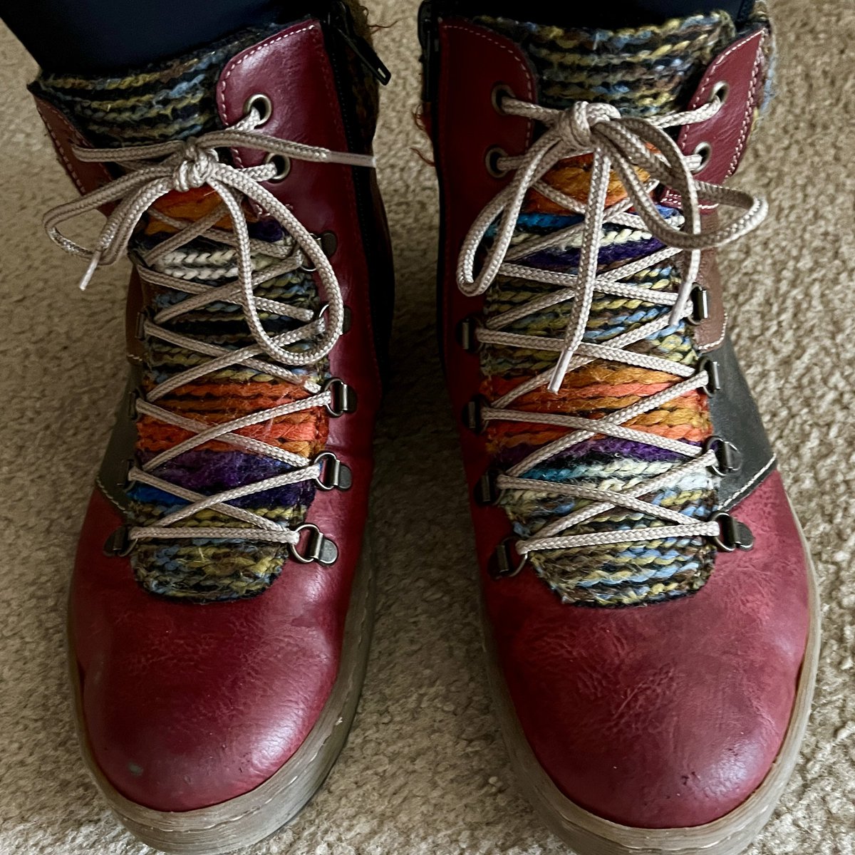 LisaSubeck's tweet photo. Well, those didnโt stay in the closet long. #WisconsinSpring https://t.co/QQiq1SArjK