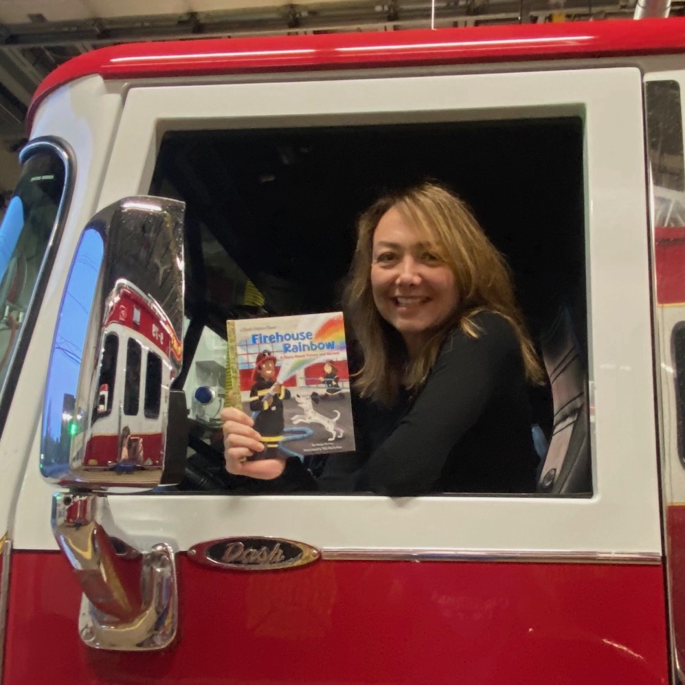 🚒Beep-beep! #FirehouseRainbow is coming out tomorrow!! My husband, the fire chief, snapped some fun pics in celebration! #kidlit #kidlitart #childrensbooks #firefighter #firetruck #truckbooks #littleGoldenBooks @randomhousekids Add to Goodreads: tinyurl.com/29k366xc