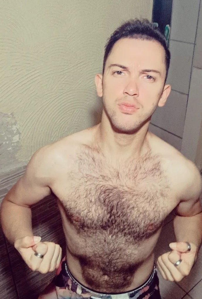 hairymenaddict on Twitter 