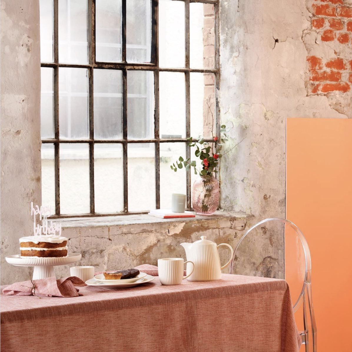 avmcarousel's tweet image. Linens’le sunumlarınıza renk geldi! 🌼🌸 
#CarouselAVM #YenidenKeşfet #linens